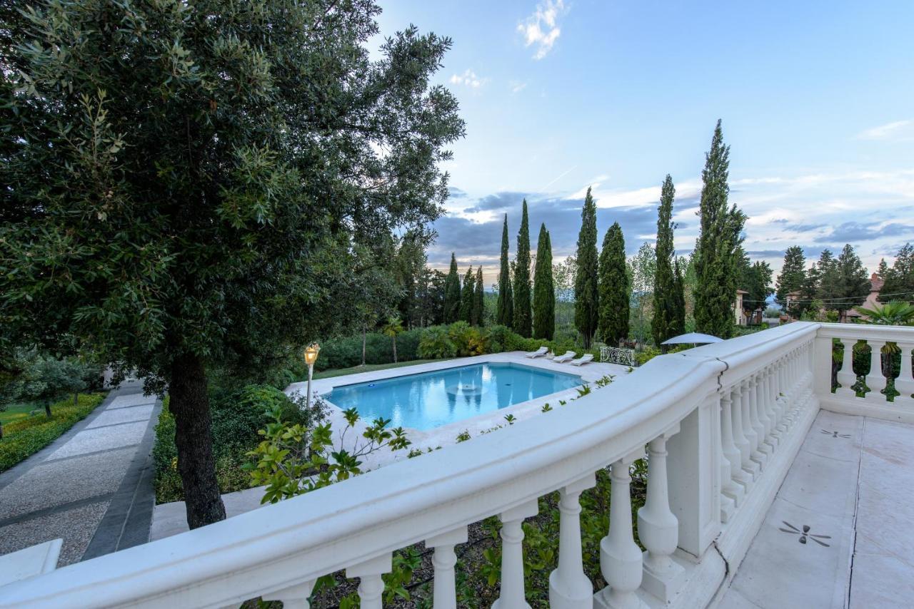 Villa Rinaldi مونتيزبيرتولي المظهر الخارجي الصورة