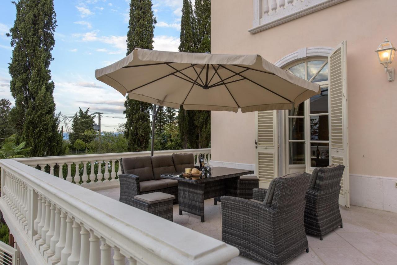 Villa Rinaldi مونتيزبيرتولي المظهر الخارجي الصورة